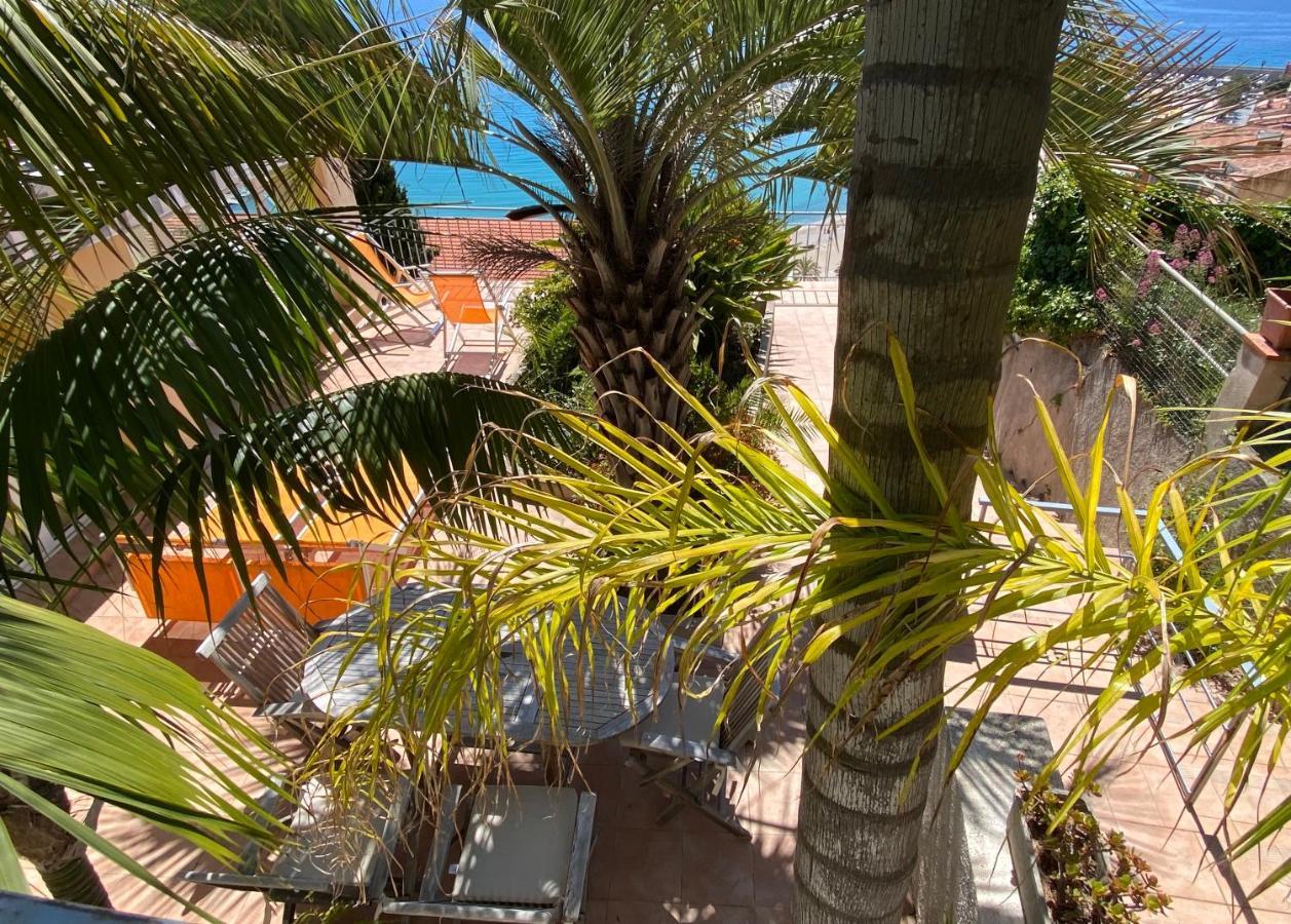 Villa L'Ensoleillee Vue Panoramique Mer, 250 M De La Plage Et Du Centre Ville Menton Eksteriør bilde